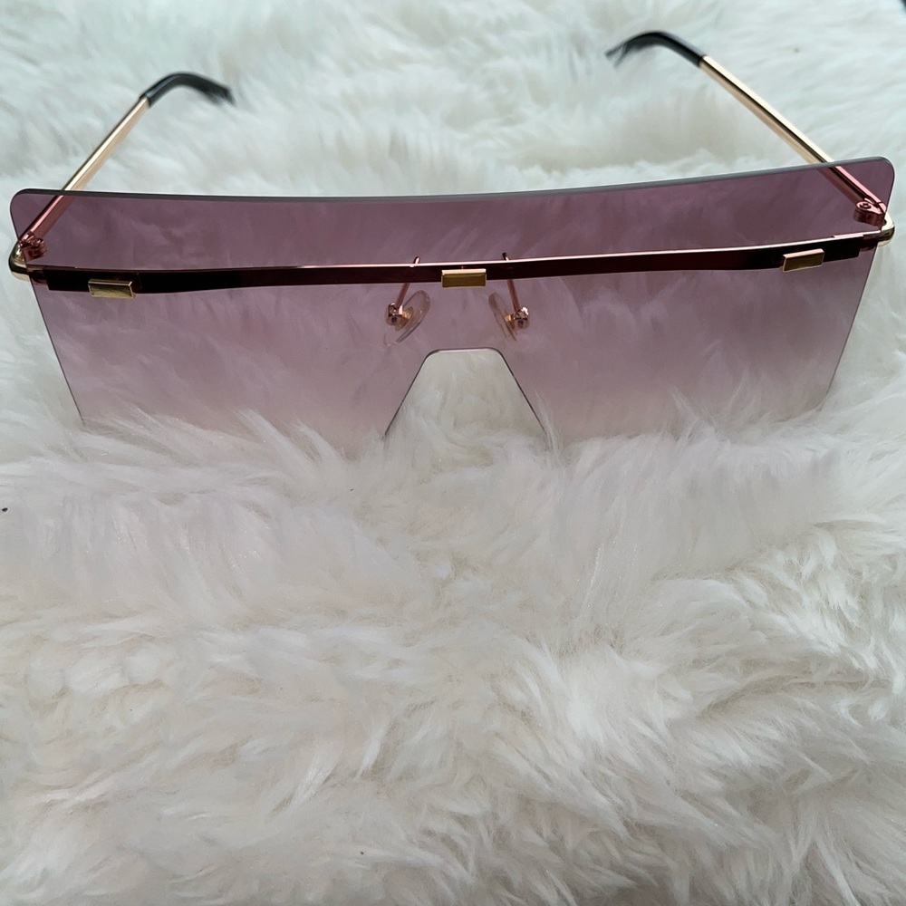 Pretty Shades